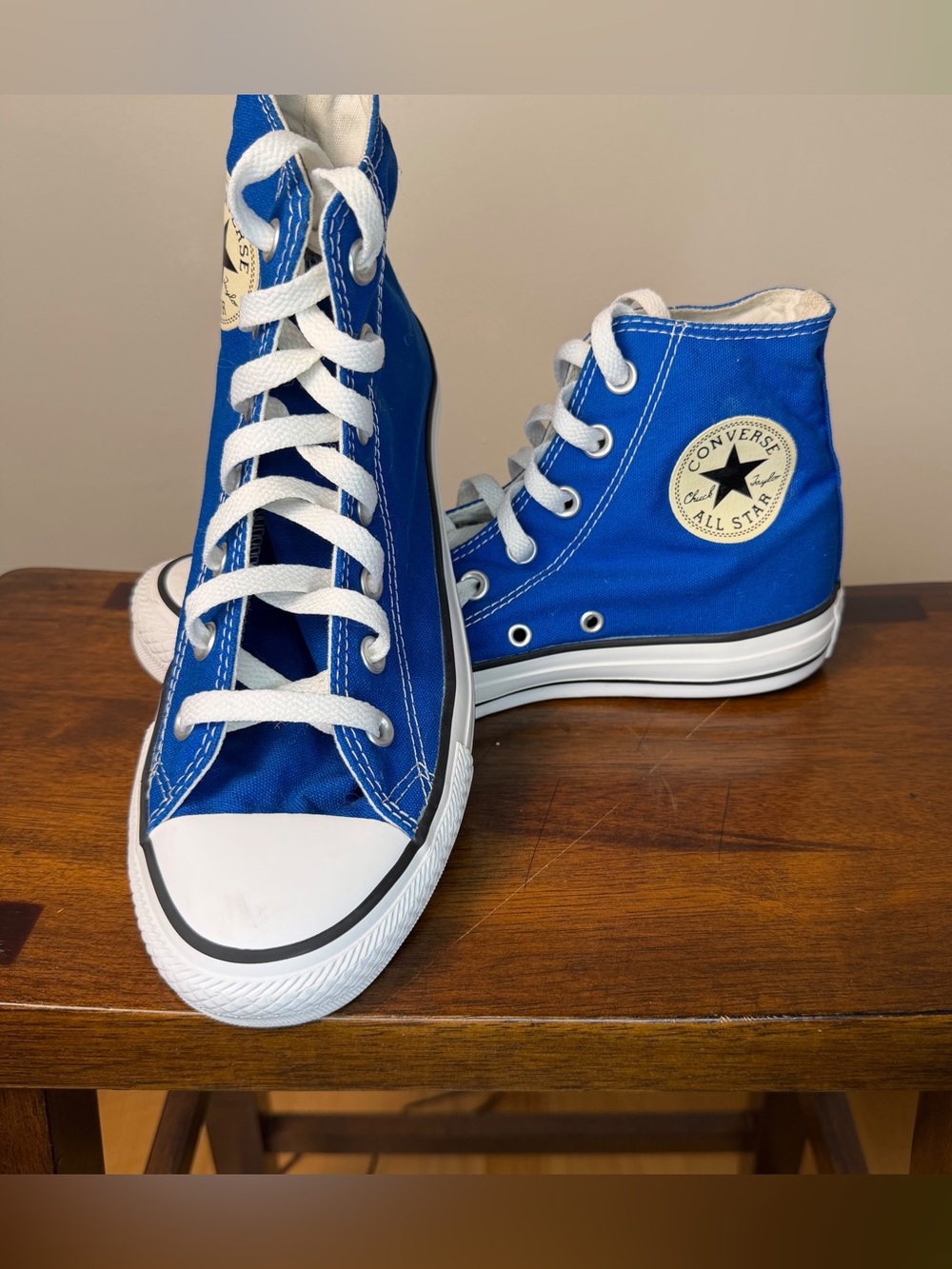 Converse Chuck Taylor All Star High Top Blue Men’s 6 Women’s 8 Canvas Sneakers